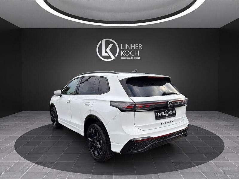 Neu VW Tiguan Sport 193 PS (141 kW) 2025 Weiß SUV