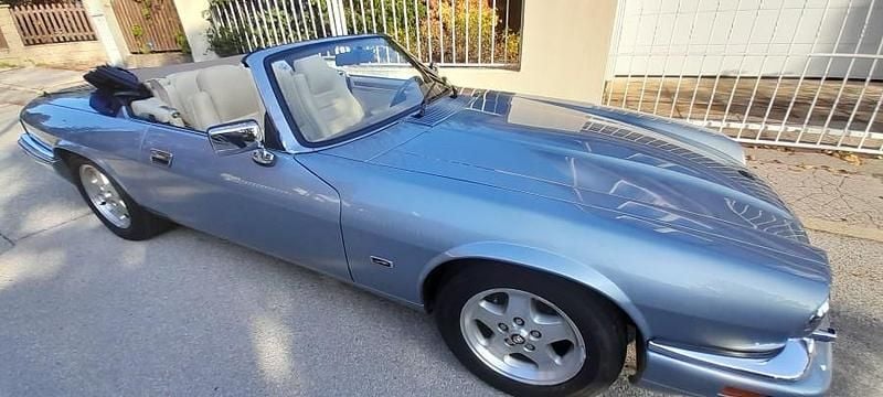 Hellblau Gebraucht 1995 Jaguar XJS Cabrio | € 22.000 - Bild 1/4