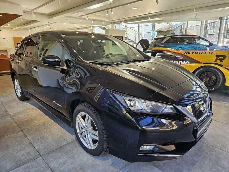 Gebraucht Nissan Leaf 110 kW (150 PS) 2018 Kleinwagen