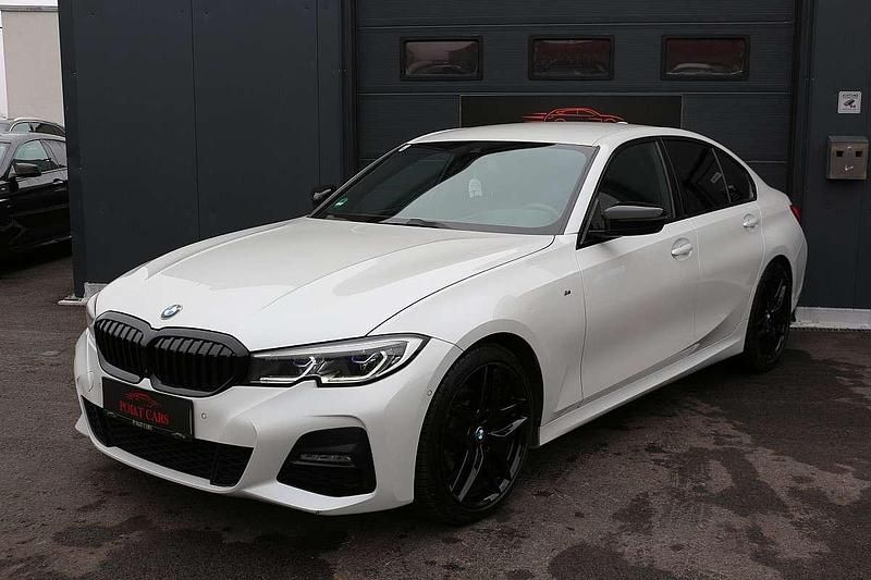 Weiß Gebraucht 2020 BMW 320 M Sport Limousine | € 29.990 (Teuer) - Bild 1/4
