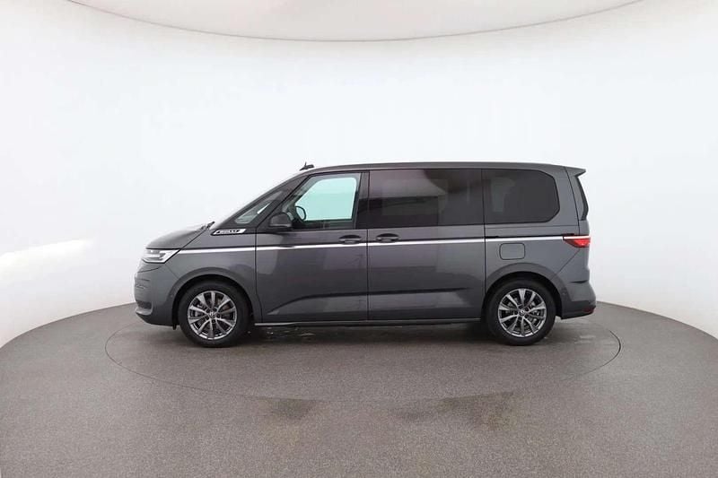 Gebraucht VW Multivan Style 218 PS (160 kW) 2024 Mittelgrau  metallic Van