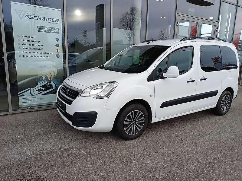 Gebraucht Peugeot TePee Active 99 PS (72 kW) 2015 Weiß Kombi