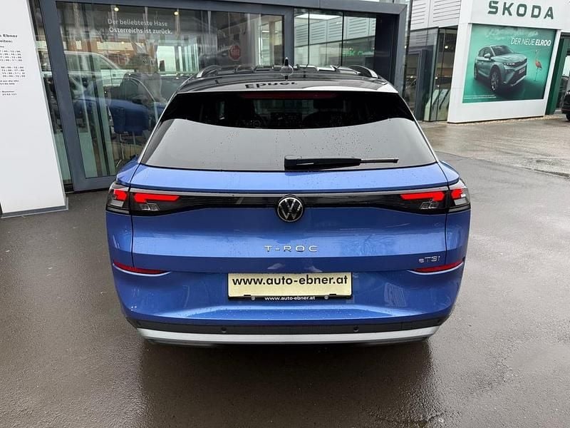 Neu VW T-Roc Life 115 PS (84 kW) 2026 Mittelblau  metallic SUV