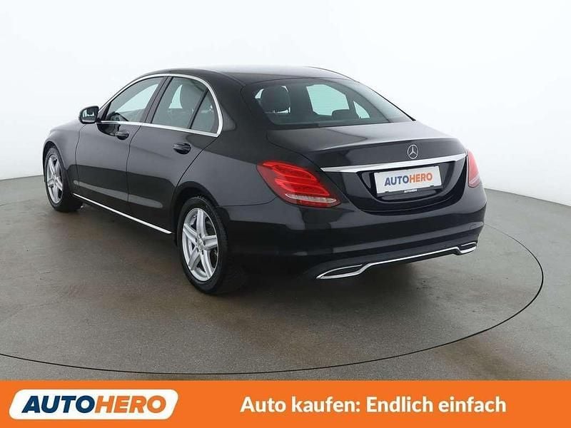 Gebraucht Mercedes C180 Avantgarde 116 PS (85 kW) 2016 Schwarz Limousine