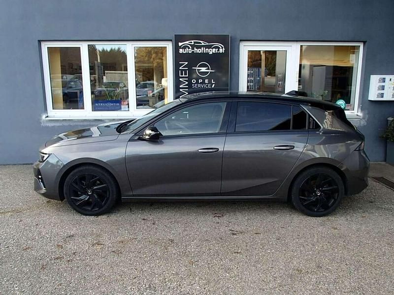 Gebraucht Opel Astra Ultimate 131 PS (96 kW) 2024 Grau Limousine