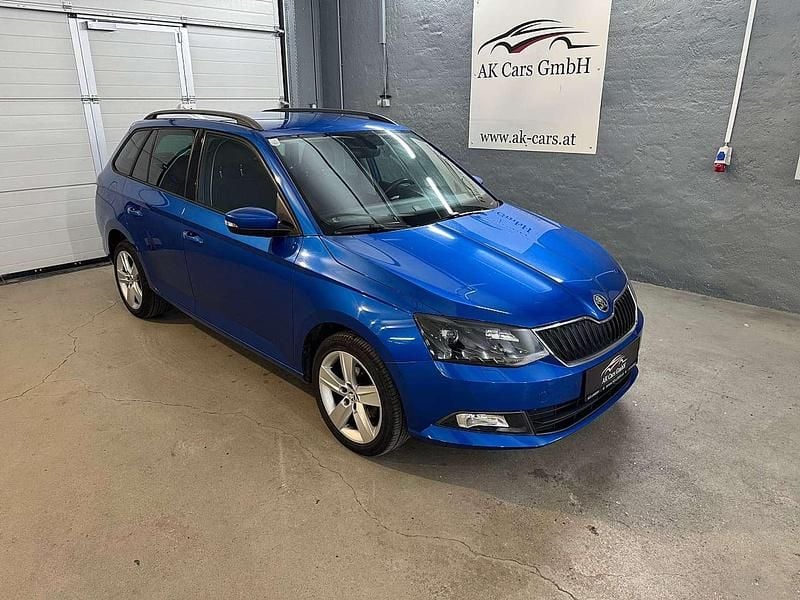 Blau Gebraucht 2015 Skoda Fabia Style Kombi | € 7.990 (Fairer Preis) - Bild 1/4
