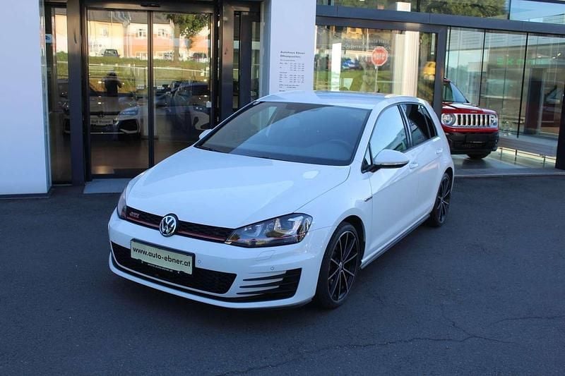 Weiss normal Gebraucht 2016 VW Golf VII GTI Limousine | € 16.591 (Superpreis) - Bild 1/4