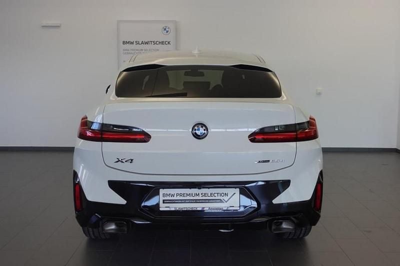Gebraucht BMW X4 Efficient Dynamics 190 PS (139 kW) 2025 Weiß SUV