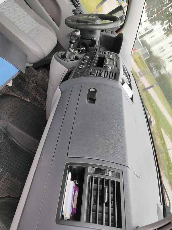 Gebraucht VW T5 84 PS (61 kW) 2013 Van