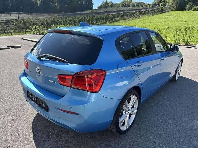 Gebraucht BMW 118 Advantage 150 PS (110 kW) 2018 Blau Kleinwagen