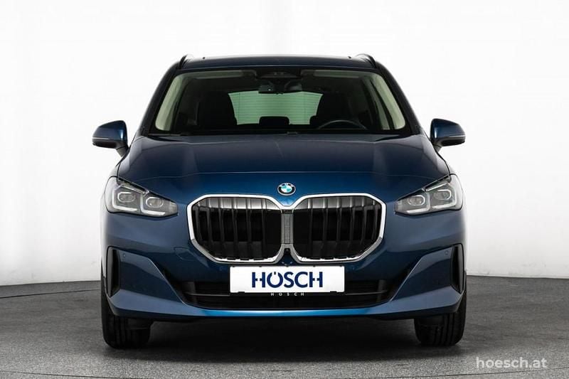 Gebraucht BMW 216 Active Tourer Luxury Line 122 PS (89 kW) 2024 Blau Van / Kleinbus