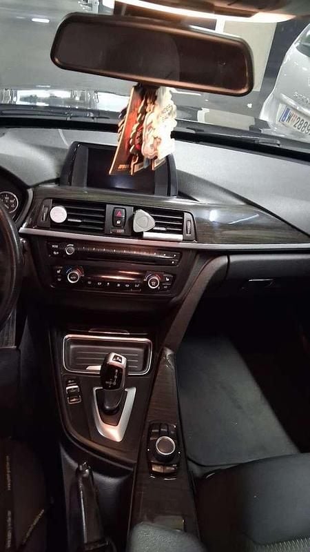 Gebraucht BMW 318 Gran Turismo 143 PS (105 kW) 2014 Limousine