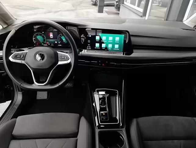 Gebraucht VW Golf VIII Style 150 PS (110 kW) 2022 Schwarz Kombi