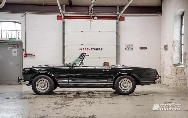 Gebraucht Mercedes SL280 170 PS (125 kW) 1969 Dunkelgrün Cabrio