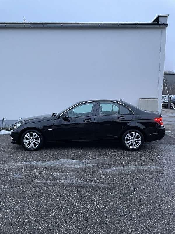 Gebraucht Mercedes C180 Classic 120 PS (88 kW) 2012 Limousine