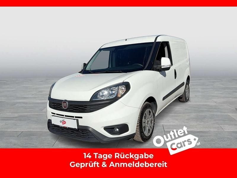 Weiß Gebraucht 2020 Fiat Doblò Lounge Van / Kleinbus | € 14.950 (Fairer Preis) - Bild 1/3