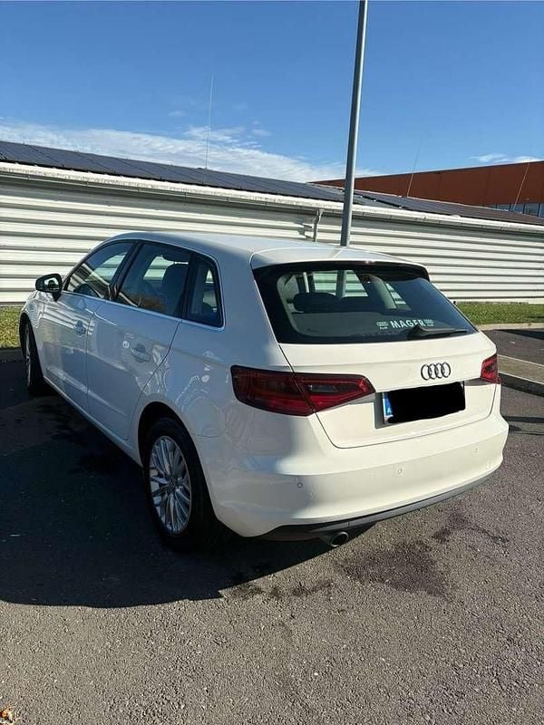 Gebraucht Audi A3 Comfort 110 PS (80 kW) 2014 Limousine