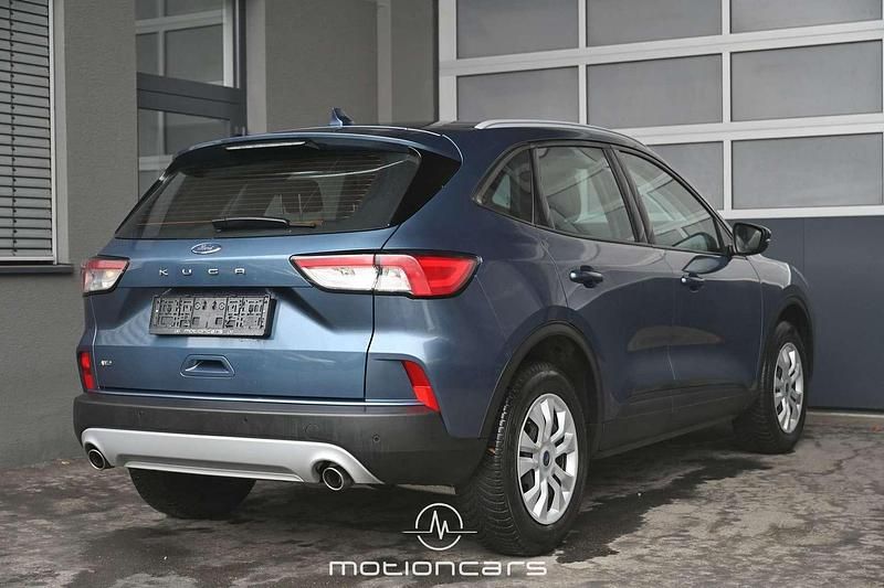 Gebraucht Ford Kuga Cool & Connect 150 PS (110 kW) 2022 Blau SUV