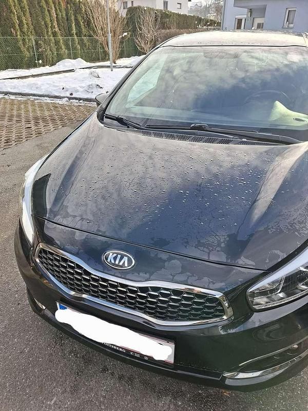 Gebraucht 2017 Kia Ceed Plus Kleinwagen | € 9.100 (Fairer Preis) - Bild 1/4
