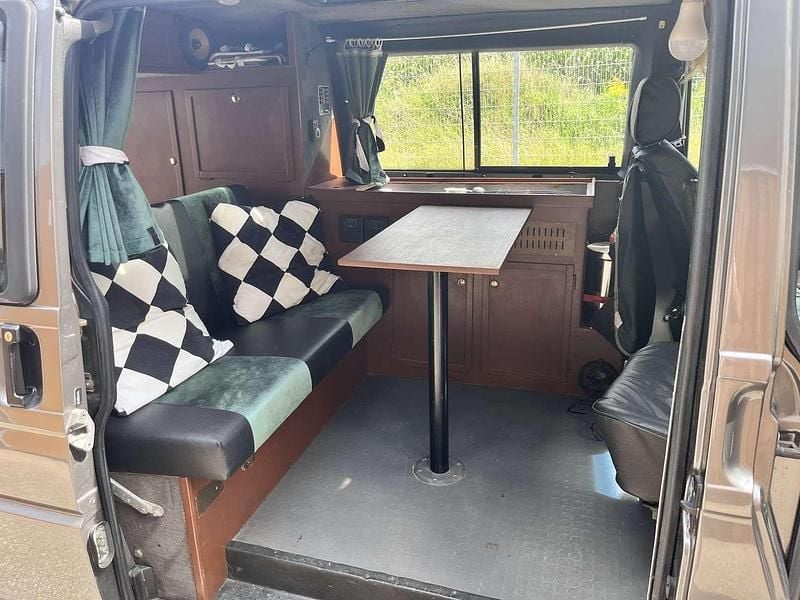 Gebraucht VW T4 77 PS (56 kW) 1993 Van