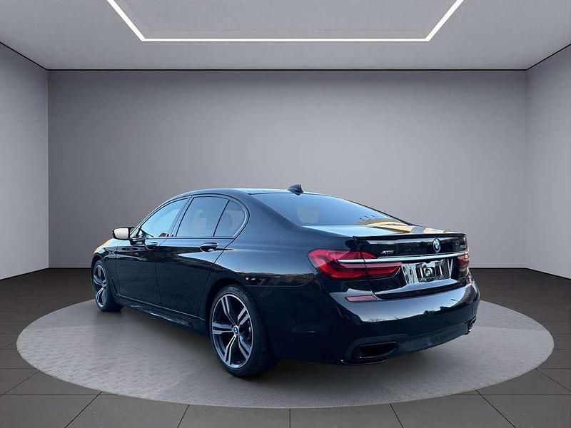Gebraucht BMW 730 M Sport 265 PS (194 kW) 2019 Schwarz Limousine
