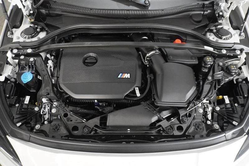 Gebraucht BMW M135 Efficient Dynamics 301 PS (221 kW) 2024 Weiß Kleinwagen