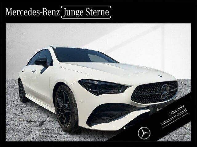 Weiß Gebraucht 2024 Mercedes CLA200 Coupé | € 44.900 (Teuer) - Bild 1/4