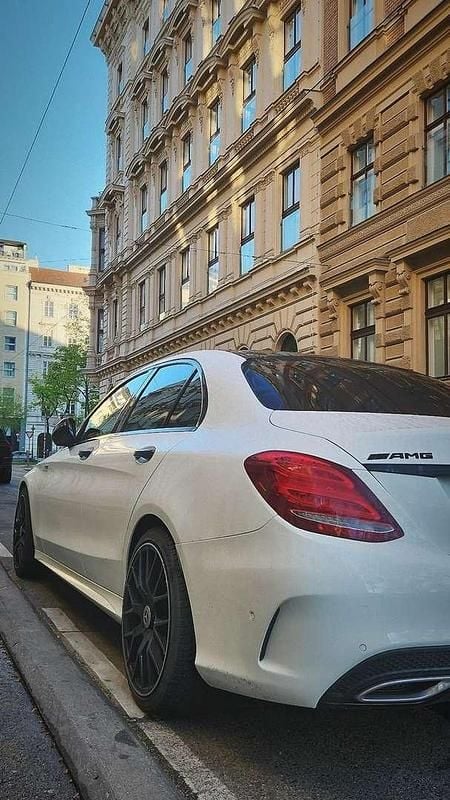 Gebraucht Mercedes C180 Elegance 120 PS (88 kW) 2013 Weiß Limousine