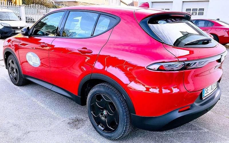 Gebraucht Alfa Romeo Tonale Sprint 131 PS (96 kW) 2023 Rot SUV