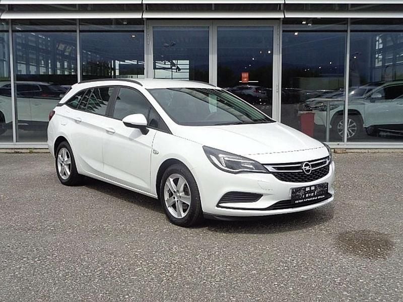 Weiß Gebraucht 2019 Opel Astra Kombi | € 10.990 (Fairer Preis) - Bild 1/4