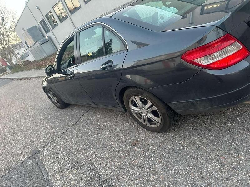 Gebraucht Mercedes C200 Classic 136 PS (100 kW) 2008 Limousine