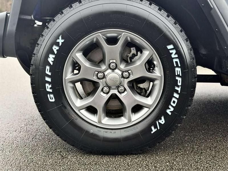 Gebraucht Jeep Wrangler Unlimited Sport 200 PS (147 kW) 2021 Blau SUV