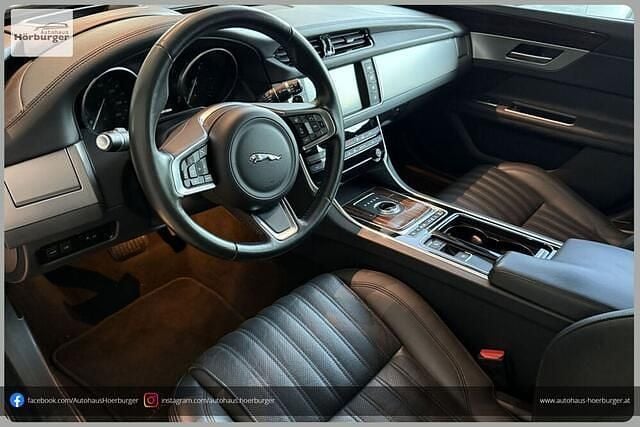 Gebraucht Jaguar XF 241 PS (177 kW) 2018 Schwarz Kombi