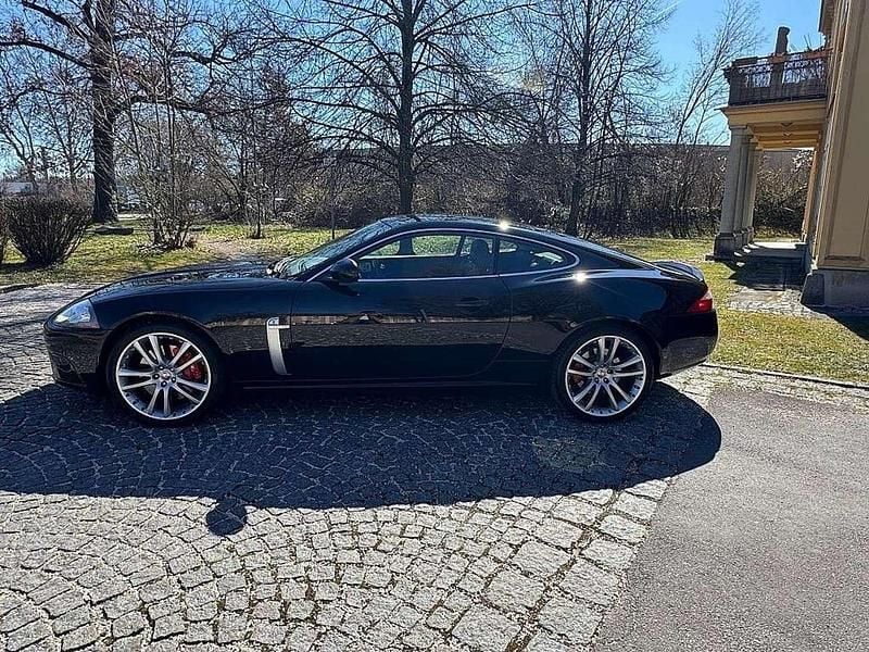 Gebraucht Jaguar XKR 417 PS (306 kW) 2009 Schwarz Coupé
