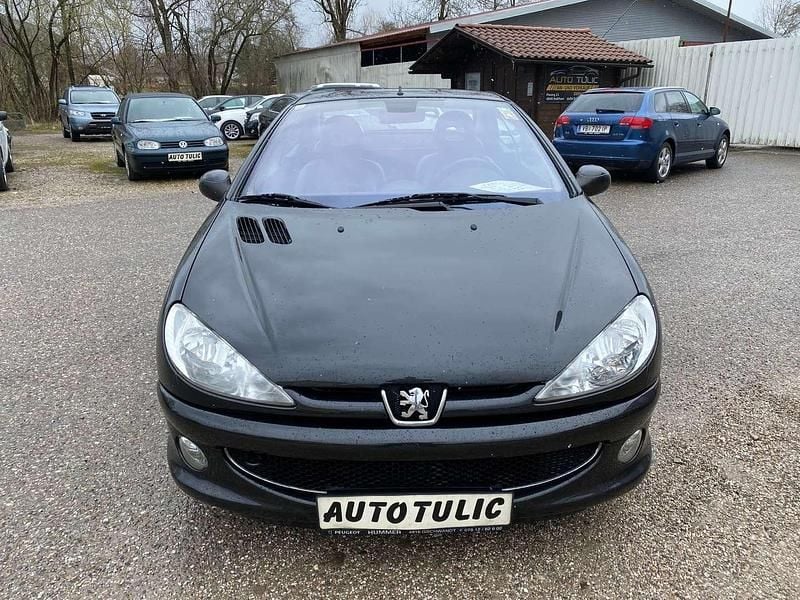 Gebraucht Peugeot 206 CC 109 PS (80 kW) 2006 Schwarz Cabrio