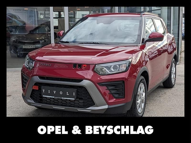 Cherry red Neu 2025 Ssangyong (KGM) Tivoli SUV | € 18.790 (Guter Preis) - Bild 1/4