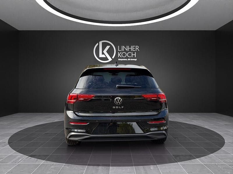 Neu VW Golf VIII 116 PS (85 kW) 2025 Kleinwagen