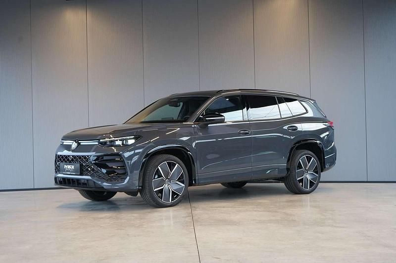 Mittelgrau metallic Gebraucht 2025 VW Tayron Sport SUV | € 56.990 (Etwas zu teuer) - Bild 1/4