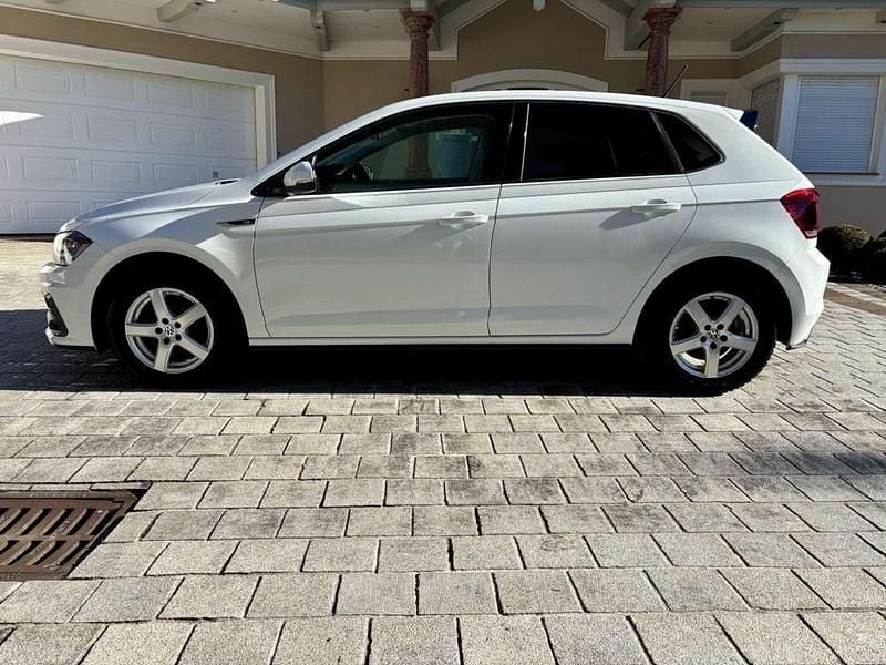 Gebraucht VW Polo Highline 95 PS (69 kW) 2019 Weiß Kleinwagen