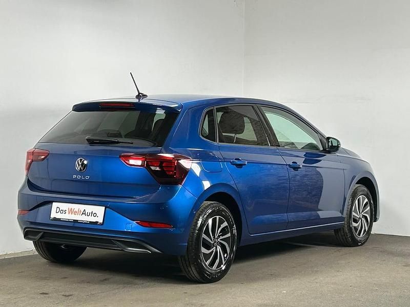 Gebraucht VW Polo 95 PS (69 kW) 2024 Dunkelblau  metallic Limousine