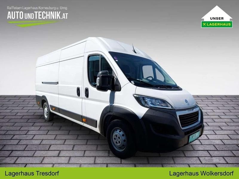 Gebraucht Peugeot Boxer S 165 PS (121 kW) 2023 Weiß Van