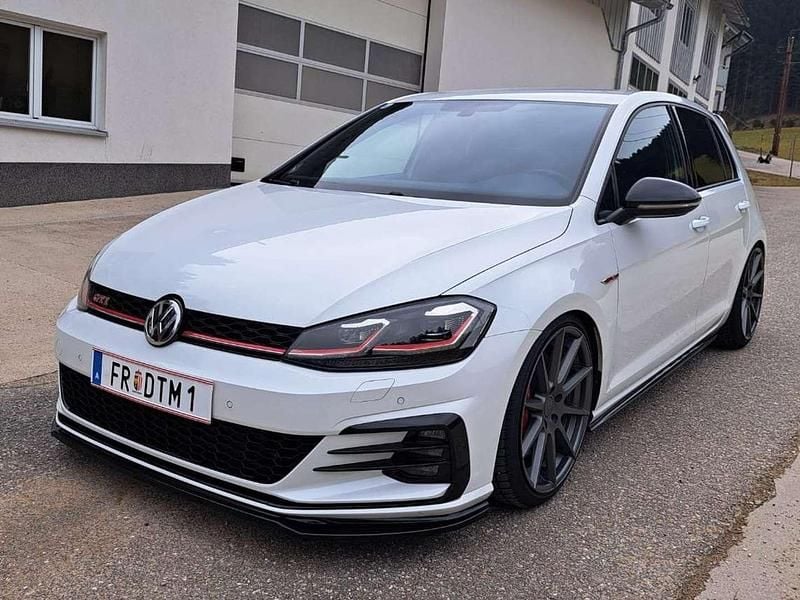 Weiß Gebraucht 2018 VW Golf VII GTI Limousine | € 29.999 (Teuer) - Bild 1/4