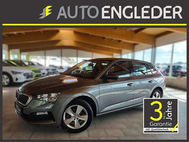 Grau Gebraucht 2023 Skoda Scala Ambition Kleinwagen | € 19.900 (Fairer Preis) - Bild 1/4