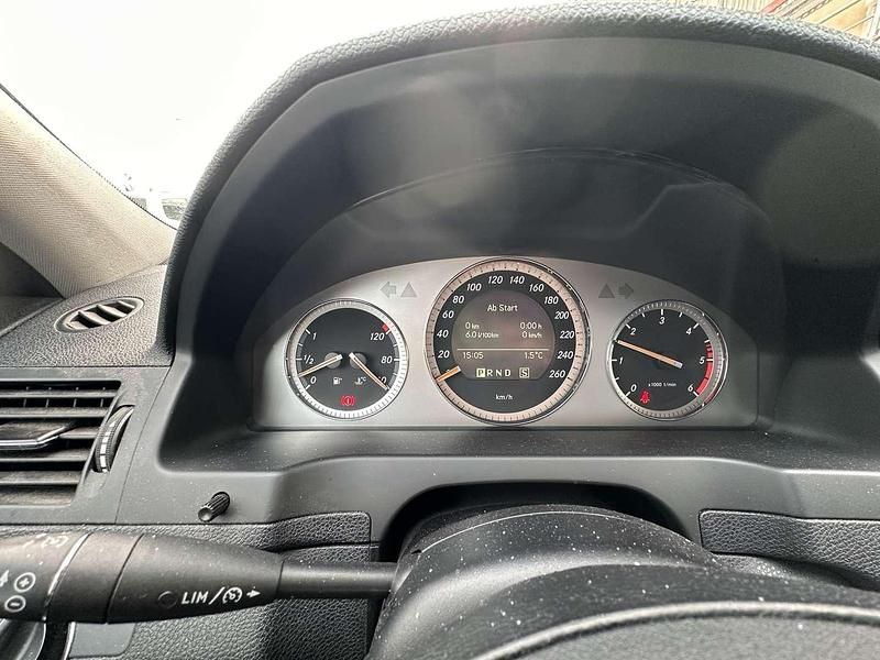 Gebraucht Mercedes C220 Avantgarde 170 PS (125 kW) 2008 Grau Kombi