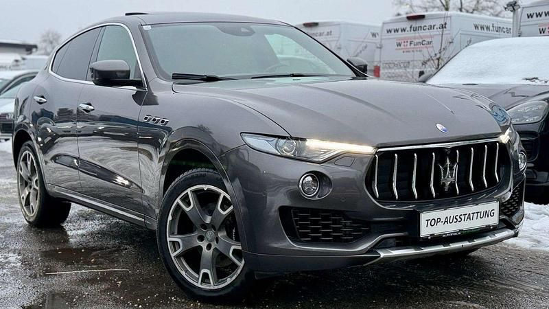 Gebraucht Maserati Levante 275 PS (202 kW) 2016 Braun SUV