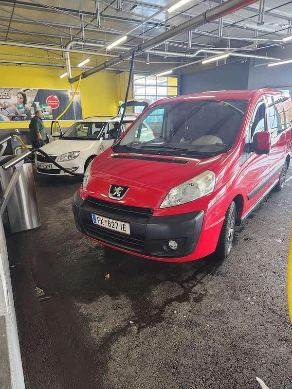 Gebraucht Peugeot Expert 120 PS (88 kW) 2008 Rot Van