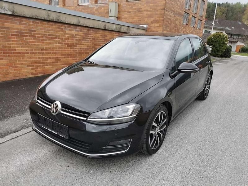 Schwarz Gebraucht 2013 VW Golf VII Limousine | € 11.200 (Fairer Preis) - Bild 1/4