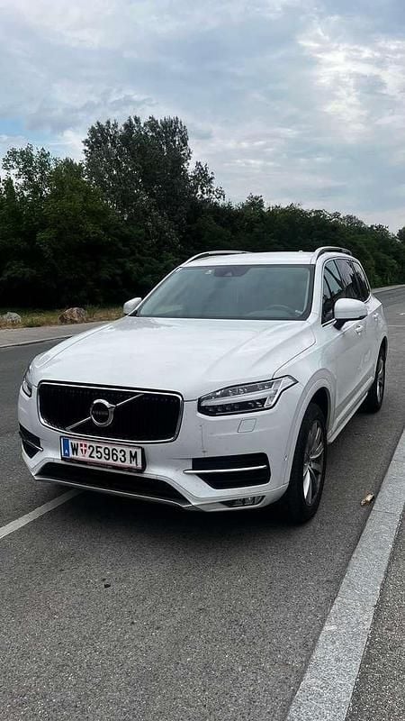 Gebraucht 2016 Volvo XC90 Momentum SUV | € 27.500 (Fairer Preis) - Bild 1/4