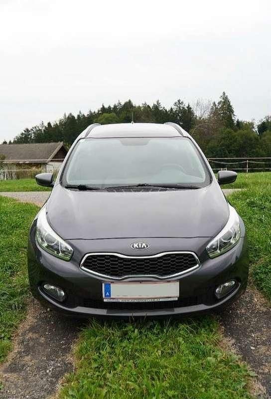 Gebraucht Kia Ceed Sportswagon Vision 90 PS (66 kW) 2013 Kombi