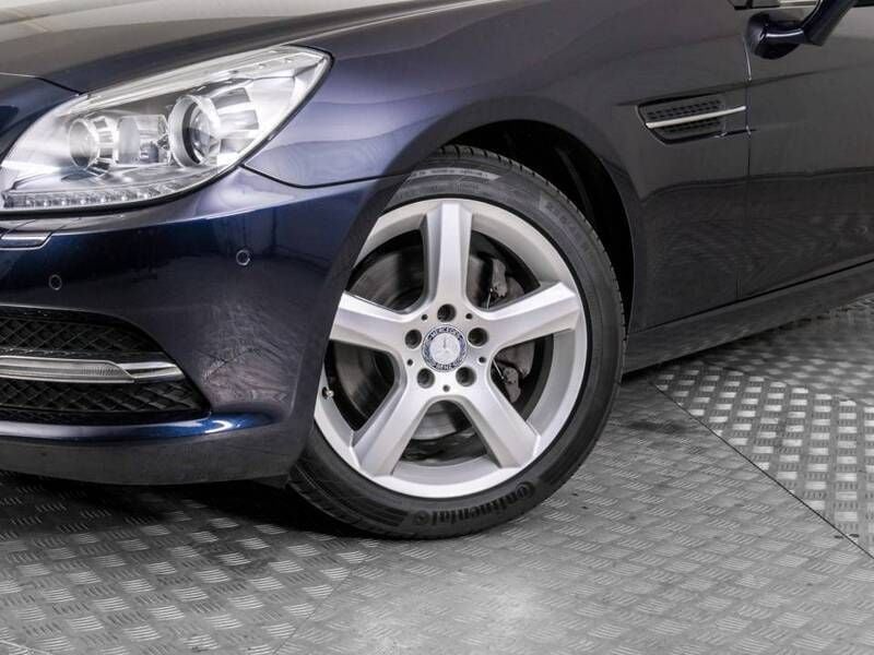 Gebraucht Mercedes SLK250 204 PS (150 kW) 2012 Blau Cabrio